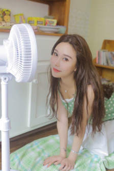四少妇按摩精油